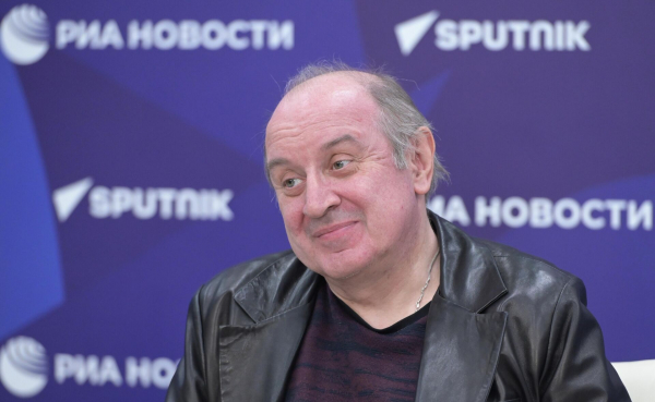 Братских народов союз вековой. Стартовал XII фестиваль семейных театров