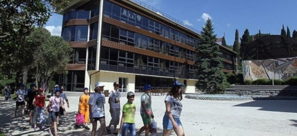 Многодетным семьям предложили упростить получение налоговых вычетов на детские путевки Многодетным семьям предложили упростить получение налоговых вычетов на детские путевки