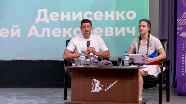 Призер Олимпийских игр Алексей Денисенко дал совет юным спортсменам Призер Олимпийских игр Алексей Денисенко дал совет юным спортсменам