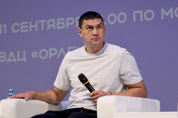 Олимпийский чемпион Тищенко рассказал, чем отличается бокс от шахмат Олимпийский чемпион Тищенко рассказал, чем отличается бокс от шахмат